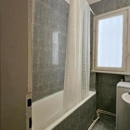 Universitate Apartamento Bucarest